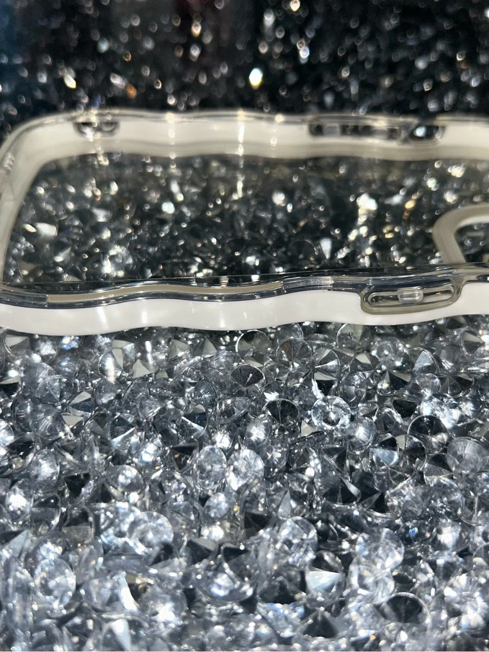 iPhone 15 Clear Glitter Wave Phone Case with White Trim